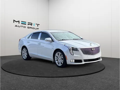 White 2019 Cadillac XTS Luxury Sedan 4D for sale in Jacksonville, FL