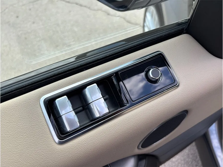 2020 Land Rover Range Rover Sport SE - Photo 25