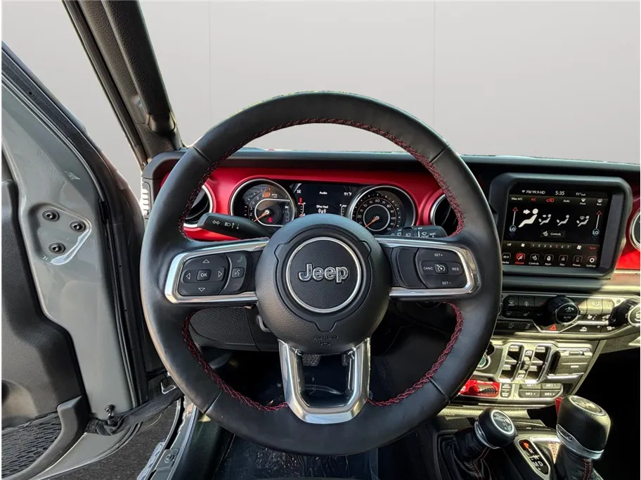 2023 Jeep Wrangler 4-Door Rubicon - Photo 21