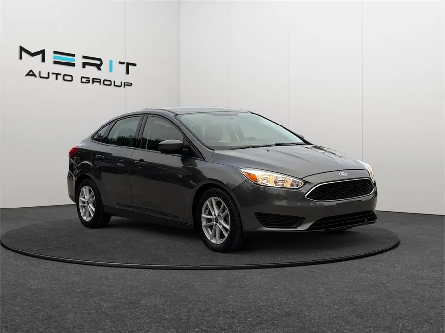 Gray 2018 Ford Focus SE Sedan 4D for sale in Jacksonville, FL