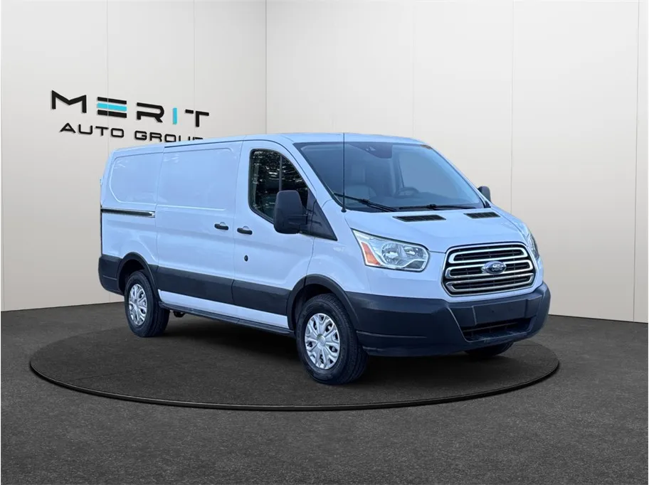 2016 Ford Transit Base