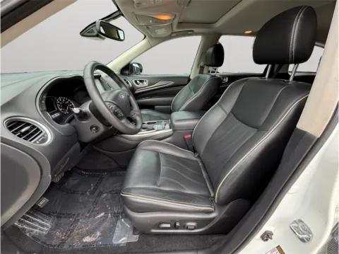 Photos of 2020 Infiniti QX60 LUXE Sport Utility 4D for sale in Jacksonville, FL at Merit Auto Group Atlantic