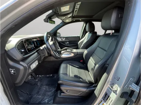 Photos of 2021 Mercedes-benz GLE 350 4MATIC Sport Utility 4D for sale in Jacksonville, FL at Merit Auto Group Atlantic