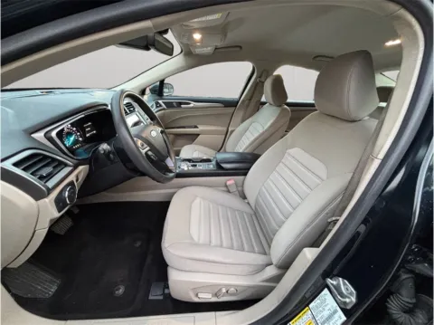 Photos of 2020 Ford Fusion SE Sedan 4D for sale in Jacksonville, FL at Merit Auto Group Atlantic