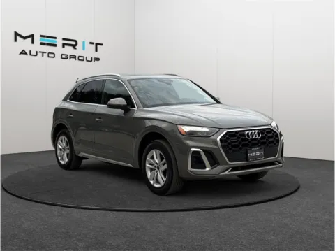 Gray 2023 Audi Q5 45 TFSI S line Premium Sport Utility 4D for sale in Jacksonville, FL