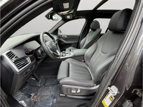 Photos of 2020 BMW X5 sDrive40i Sport Utility 4D for sale in Jacksonville, FL at Merit Auto Group Atlantic