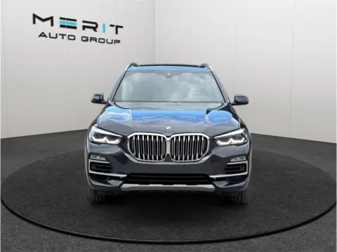 Another view of 2020 BMW X5 sDrive40i Sport Utility 4D for sale in Jacksonville, FL at Merit Auto Group Atlantic