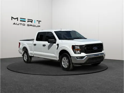White 2023 Ford F-150 SuperCrew Cab XL Pickup 4D 6 1/2 ft for sale in Jacksonville, FL