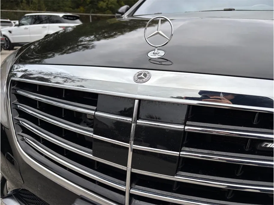 Mercedes-Benz S-Class photo 14