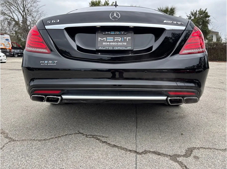 Mercedes-Benz S-Class photo 17