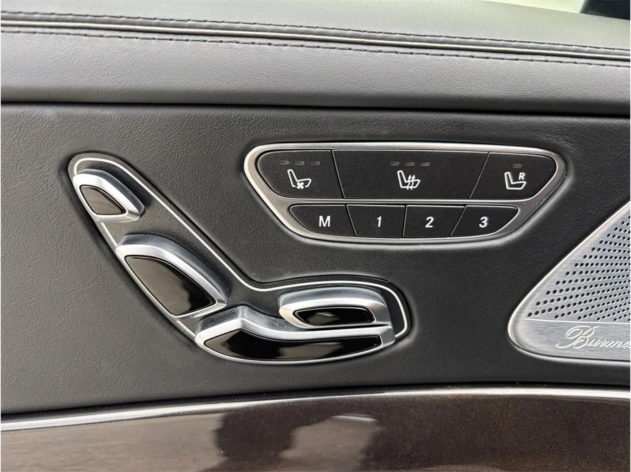 Mercedes-Benz S-Class photo 21