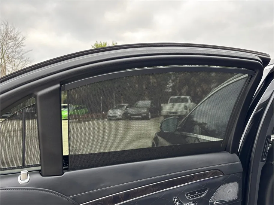 Mercedes-Benz S-Class photo 46