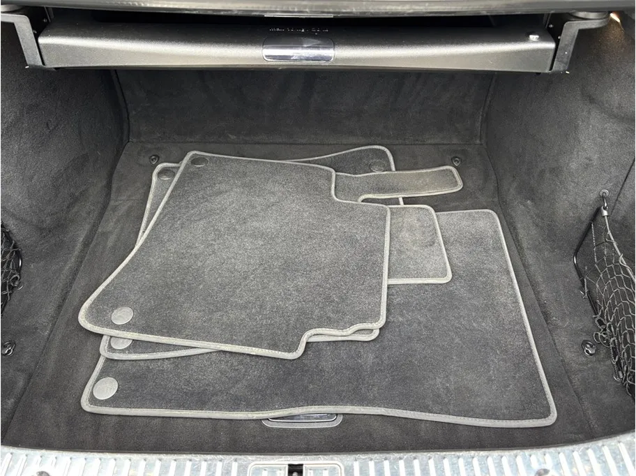 Mercedes-Benz S-Class photo 54