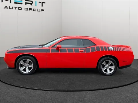 More photos of 2019 Dodge Challenger SXT Coupe 2D at Merit Auto Group Atlantic, FL