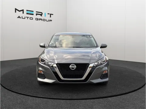 Another view of 2020 Nissan Altima 2.5 S Sedan 4D for sale in Jacksonville, FL at Merit Auto Group Atlantic