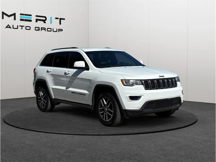 White 2018 Jeep Grand Cherokee Laredo E Sport Utility 4D for sale in Jacksonville, FL