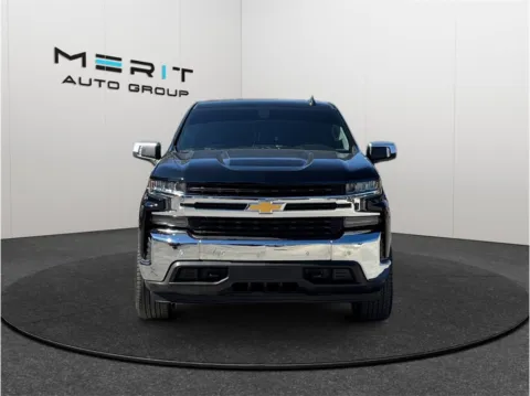 Another view of 2019 Chevrolet Silverado 1500 Crew Cab LT Pickup 4D 5 3/4 ft for sale in Jacksonville, FL at Merit Auto Group Atlantic
