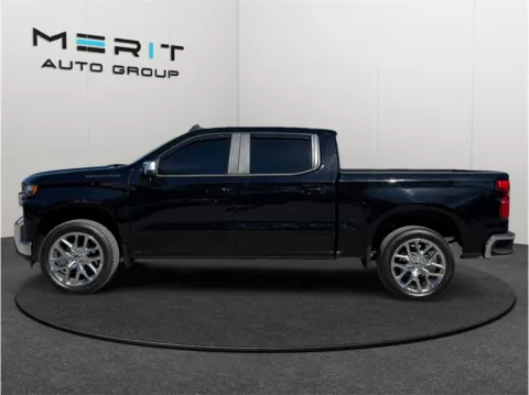 More photos of 2019 Chevrolet Silverado 1500 Crew Cab LT Pickup 4D 5 3/4 ft at Merit Auto Group Atlantic, FL