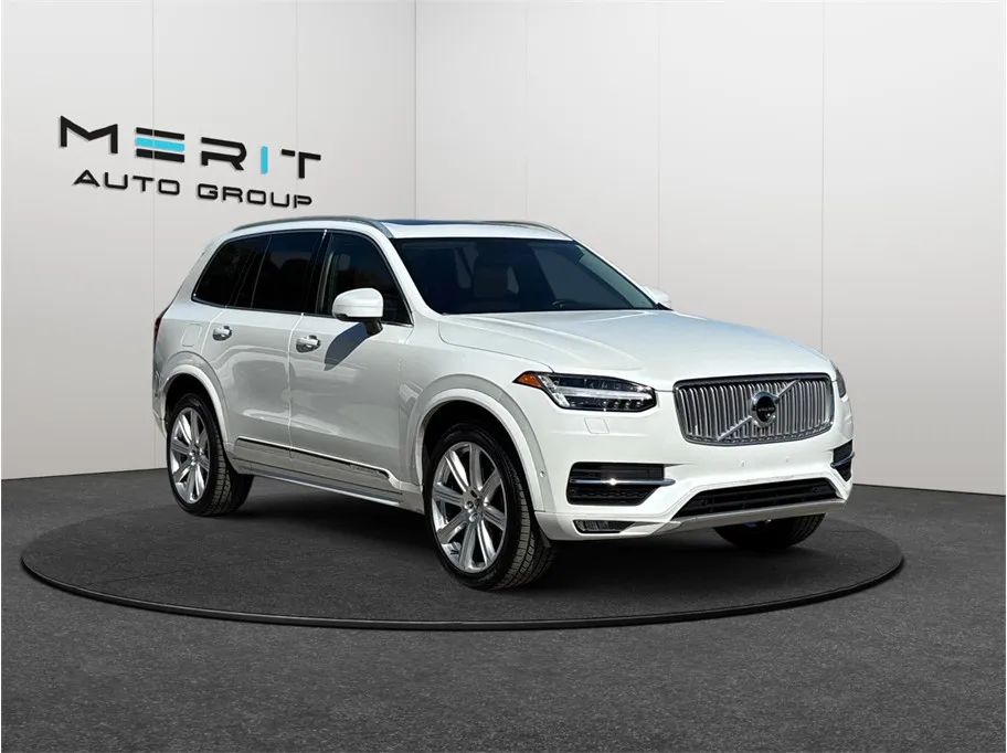 White 2016 Volvo XC90 T6 Inscription Sport Utility 4D for sale in Jacksonville, FL