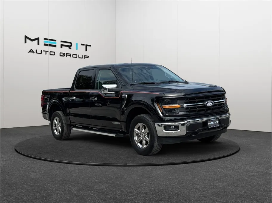 Black 2024 Ford F-150 SuperCrew Cab XLT Pickup 4D 5 1/2 ft for sale in Jacksonville, FL