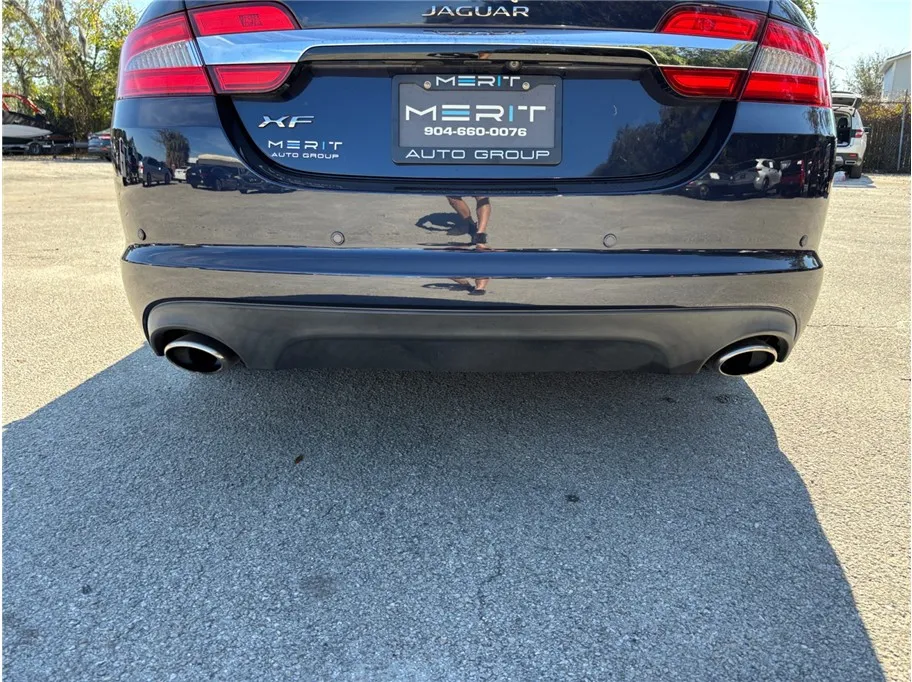 2015 Jaguar XF Premium - Photo 17