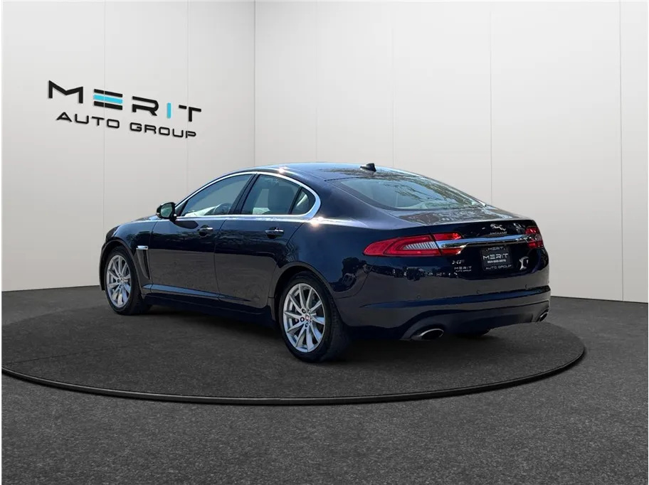 2015 Jaguar XF Premium - Photo 7