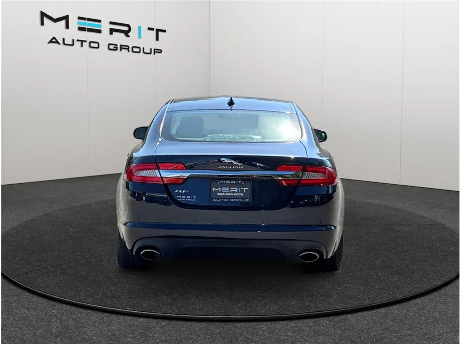 2015 Jaguar XF Premium - Photo 8