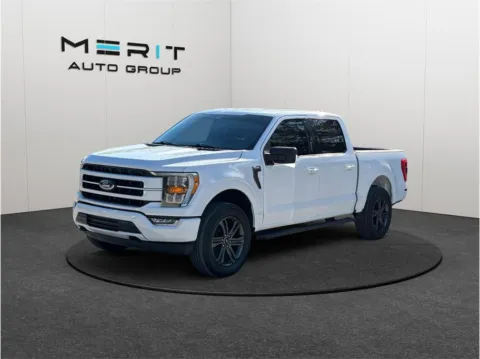 More photos of 2022 Ford F-150 SuperCrew Cab XLT Pickup 4D 5 1/2 ft at Merit Auto Group Atlantic, FL