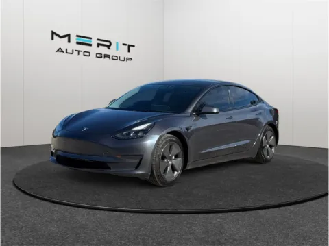 More photos of 2021 Tesla Model 3 Standard Range Plus Sedan 4D at Merit Auto Group Atlantic, FL
