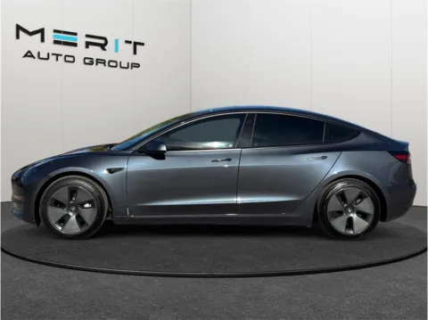 More photos of 2021 Tesla Model 3 Standard Range Plus Sedan 4D at Merit Auto Group Atlantic, FL