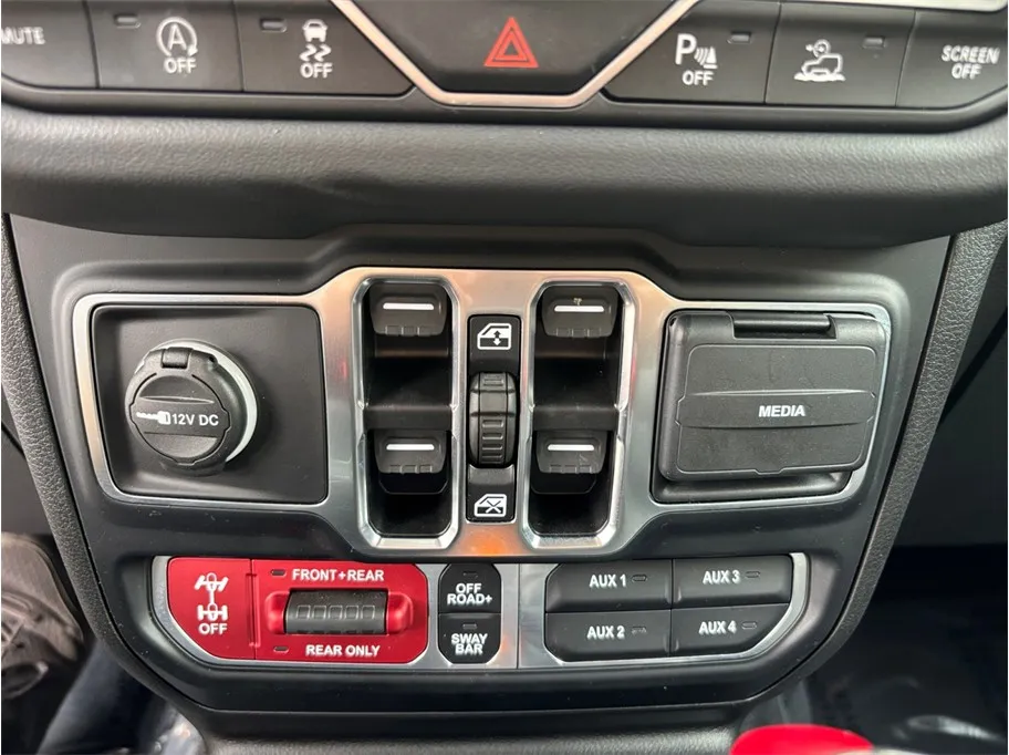 2024 Jeep Wrangler 4-Door Rubicon X - Photo 37