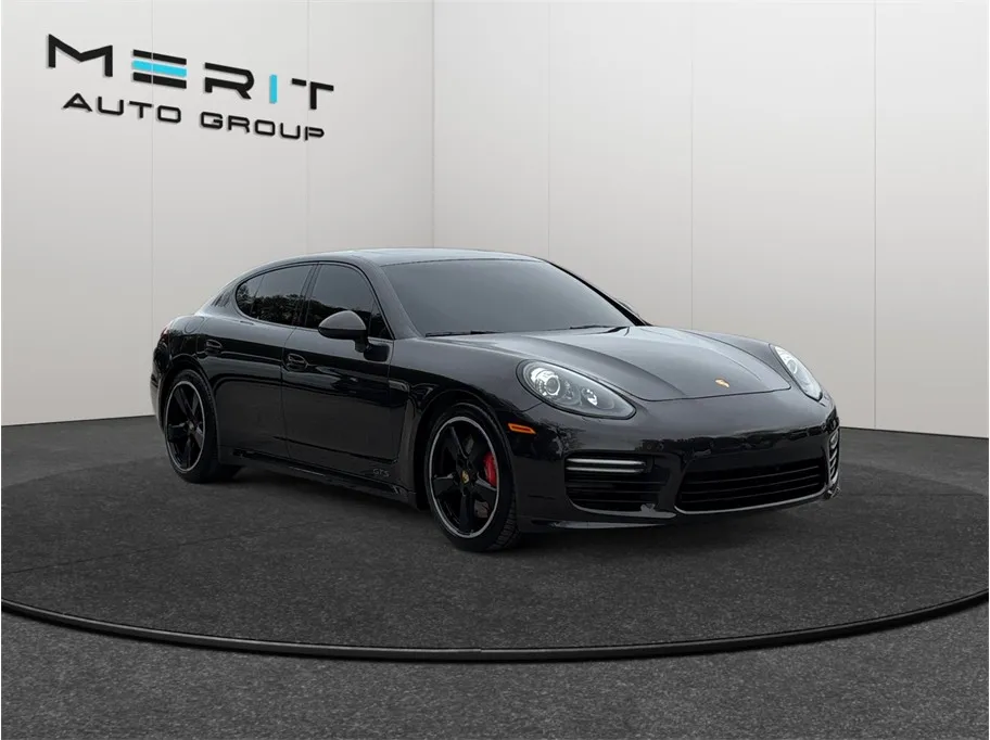 2016 Porsche Panamera GTS
