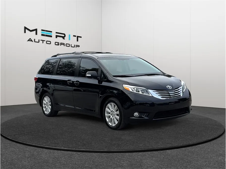 2017 Toyota Sienna Limited Premium Minivan 4D for sale in Jacksonville, FL