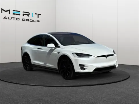 White 2018 Tesla Model X 100D Sport Utility 4D for sale in Jacksonville, FL