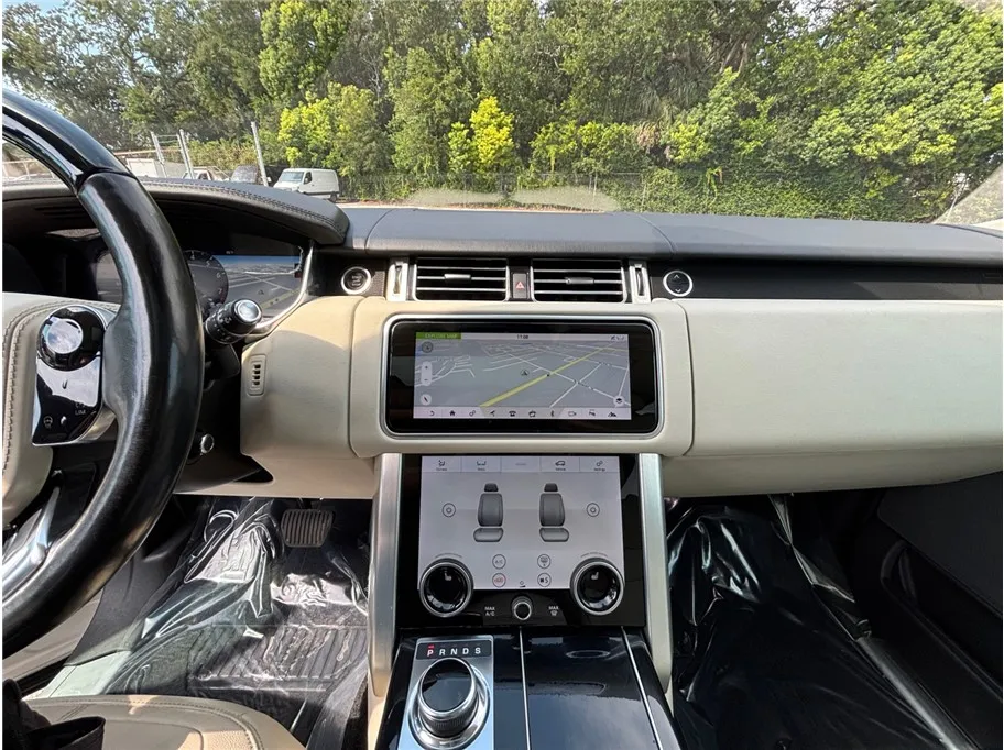 2018 Land Rover Range Rover Supercharged - Photo 11