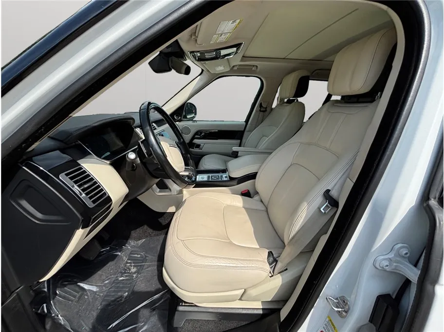 2018 Land Rover Range Rover Supercharged - Photo 2