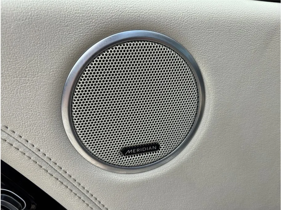 2018 Land Rover Range Rover Supercharged - Photo 23