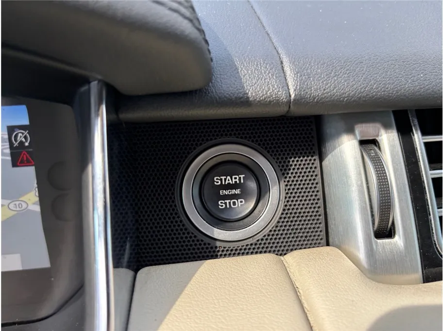 2018 Land Rover Range Rover Supercharged - Photo 28