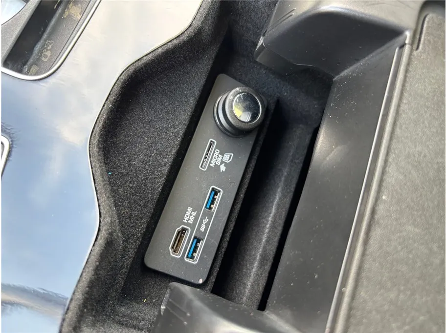 2018 Land Rover Range Rover Supercharged - Photo 35