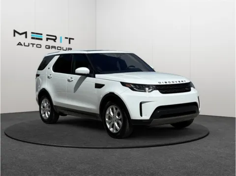 White 2019 Land Rover Discovery SE Sport Utility 4D for sale in Jacksonville, FL