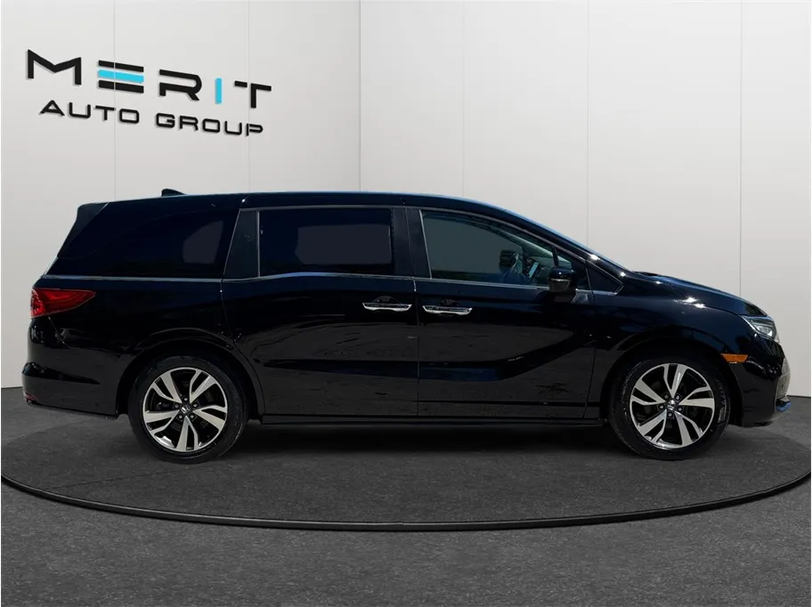 2023 Honda Odyssey Touring - Photo 10
