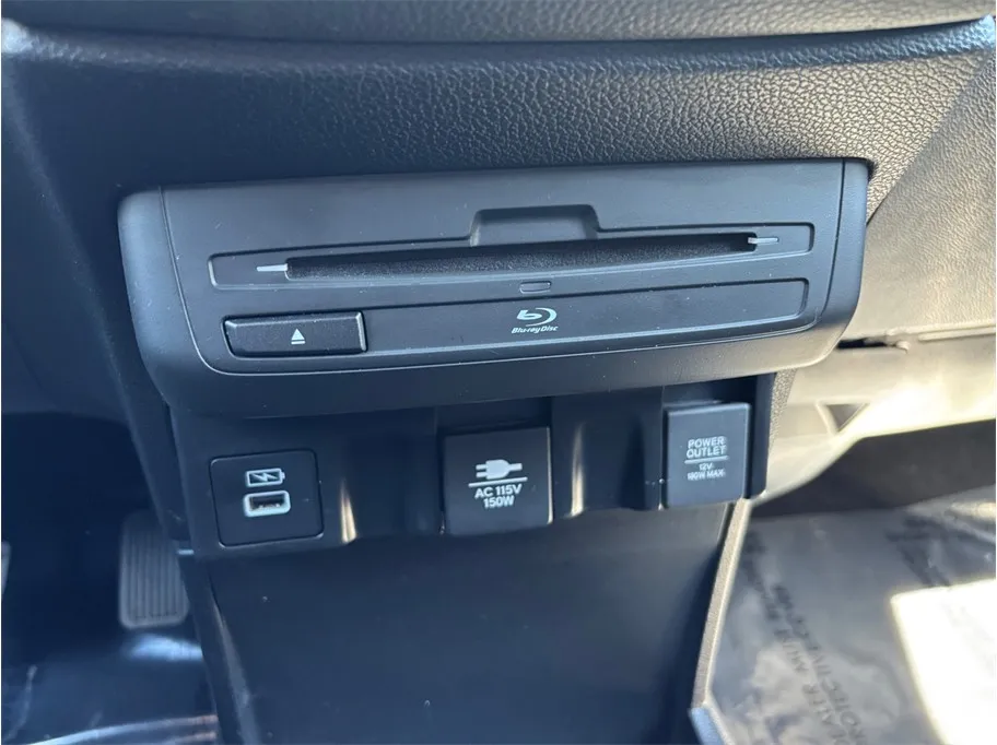 2023 Honda Odyssey Touring - Photo 33