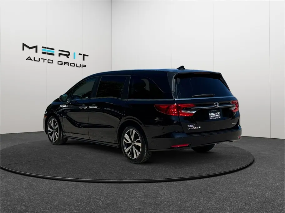 2023 Honda Odyssey Touring - Photo 7