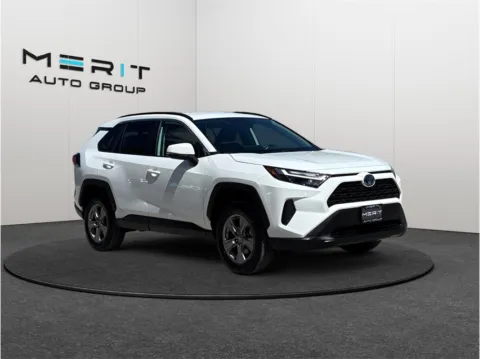 White 2024 Toyota RAV4 Hybrid LE Sport Utility 4D for sale in Jacksonville, FL