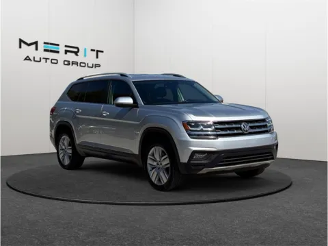 Silver 2019 Volkswagen Atlas SE w/Tech Pkg Sport Utility 4D for sale in Jacksonville, FL