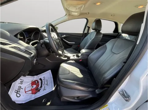 Photos of 2014 Ford Focus SE Sedan 4D for sale in Jacksonville, FL at Merit Auto Group Atlantic