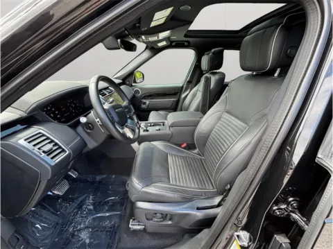 Photos of 2021 Land Rover Discovery P360 HSE R Dynamic Sport Utility 4D for sale in Jacksonville, FL at Merit Auto Group Atlantic