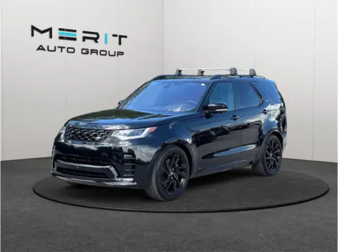 More photos of 2021 Land Rover Discovery P360 HSE R Dynamic Sport Utility 4D at Merit Auto Group Atlantic, FL