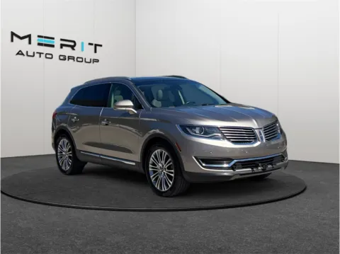 Gold 2018 Lincoln MKX Reserve Sport Utility 4D for sale in Jacksonville, FL