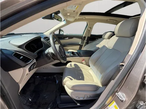 Photos of 2018 Lincoln MKX Reserve Sport Utility 4D for sale in Jacksonville, FL at Merit Auto Group Atlantic